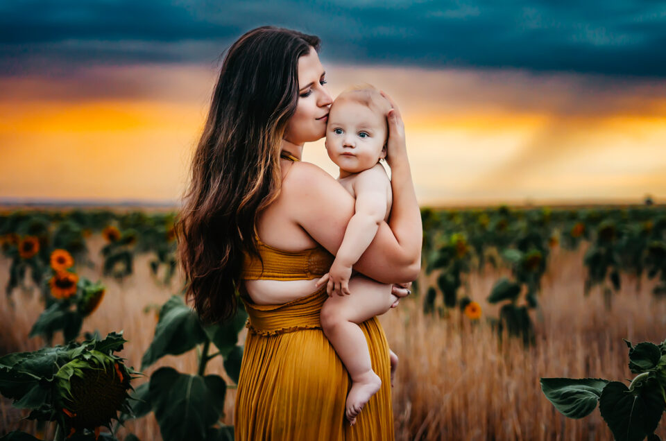 Motherhood Photo Session | Denver Family Photography